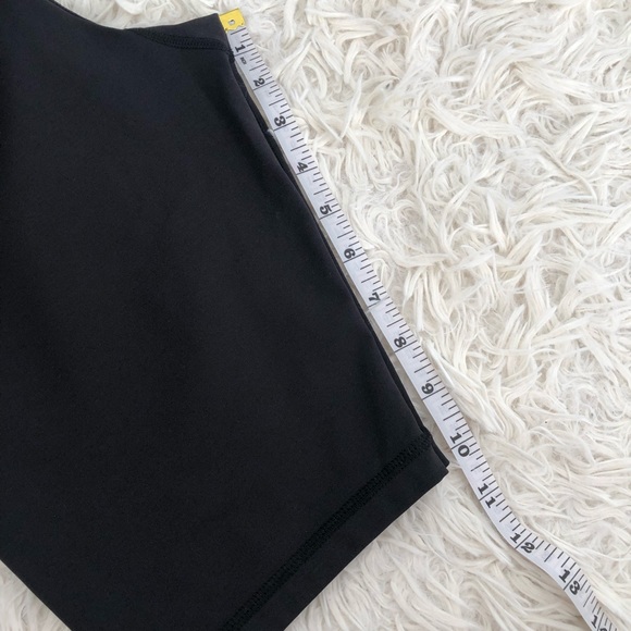 222.♎️Lululemon groove short (tall) - Picture 4 of 5